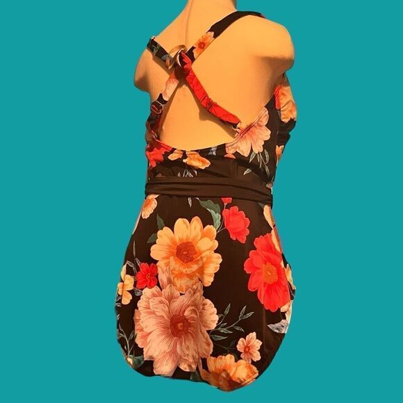 Dreamsuit by Miracle Brands One Piece Swimsuit / SZ: 12 / NWT - Picture 4 of 7
